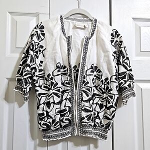 27. CHICOS-Linen Top